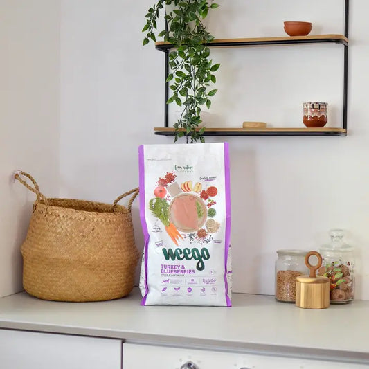 Croquettes Weego 12kg chien dinde et myrtilles.